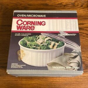 CorningWare Covered Round Casserole Dish